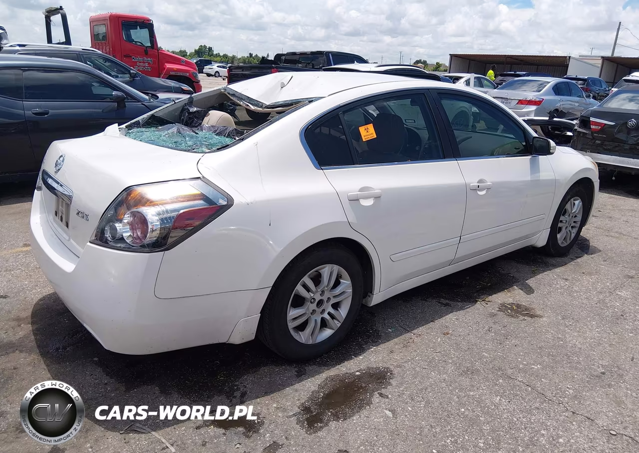 2012 Nissan Altima 2.5 S VIN:1N4AL2AP5CN405299 - 4