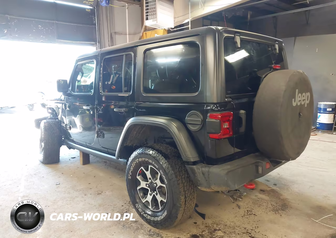 2021 Jeep Wrangler Unlimited Rubicon 4X4 VIN:1C4HJXFN6MW569918 - 3