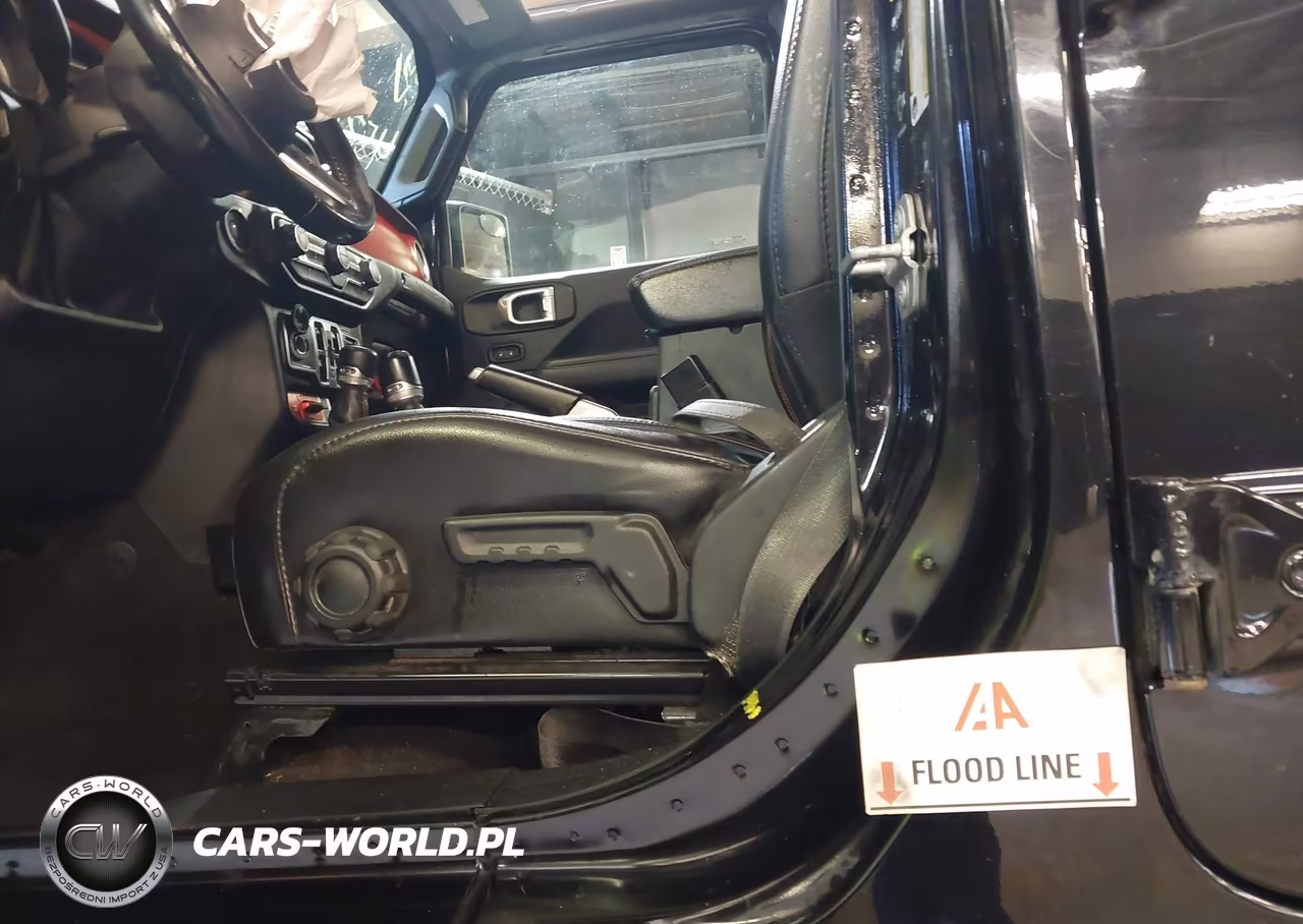 2021 Jeep Wrangler Unlimited Rubicon 4X4 VIN:1C4HJXFN6MW569918 - 6