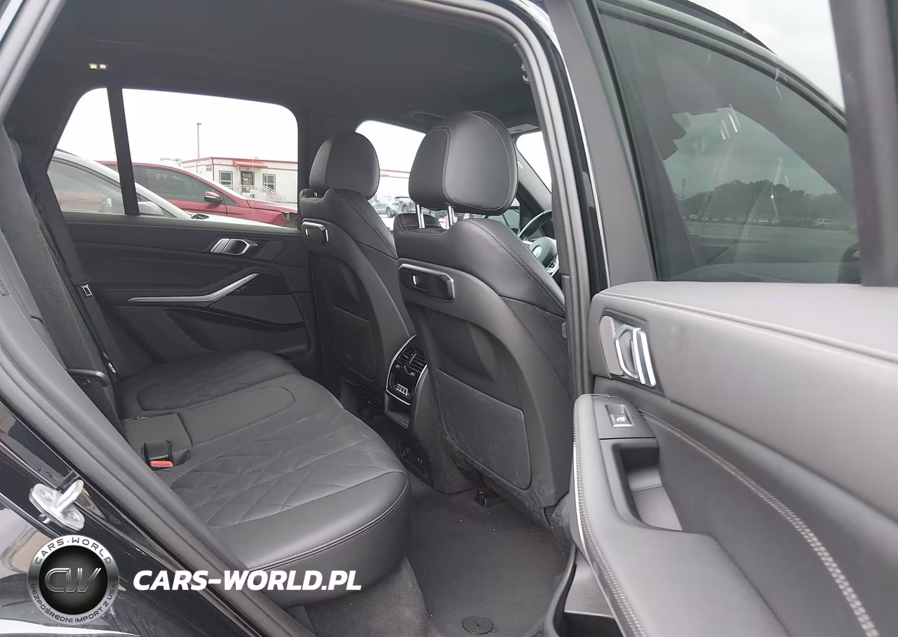 2024 BMW X5 xDrive40I VIN:5UX23EU08R9W00103 - 8
