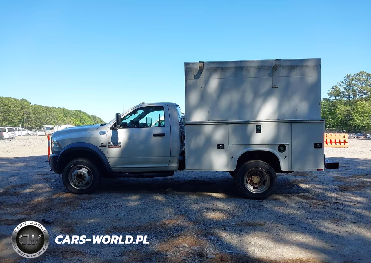 2016 Ram 5500 Chassis Tradesman-Slt VIN:3C7WRMAL9GG292157 - 14