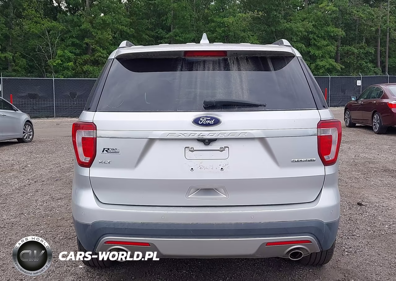 2016 Ford Explorer Xlt VIN:1FM5K7D8XGGB51112 - 16