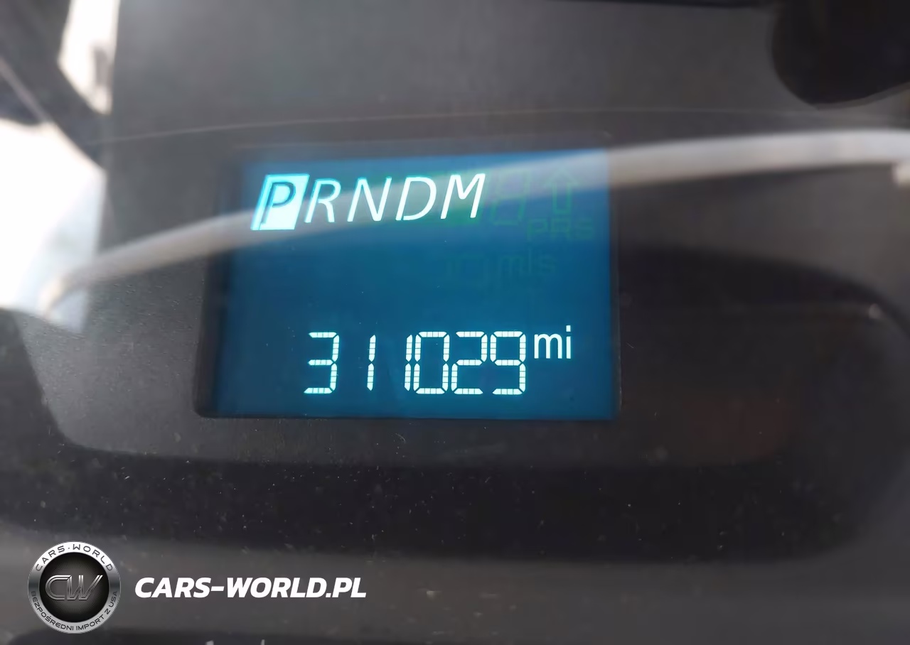 2018 Ford Transit-250 VIN:1FTYR2CM4JKA61148 - 16