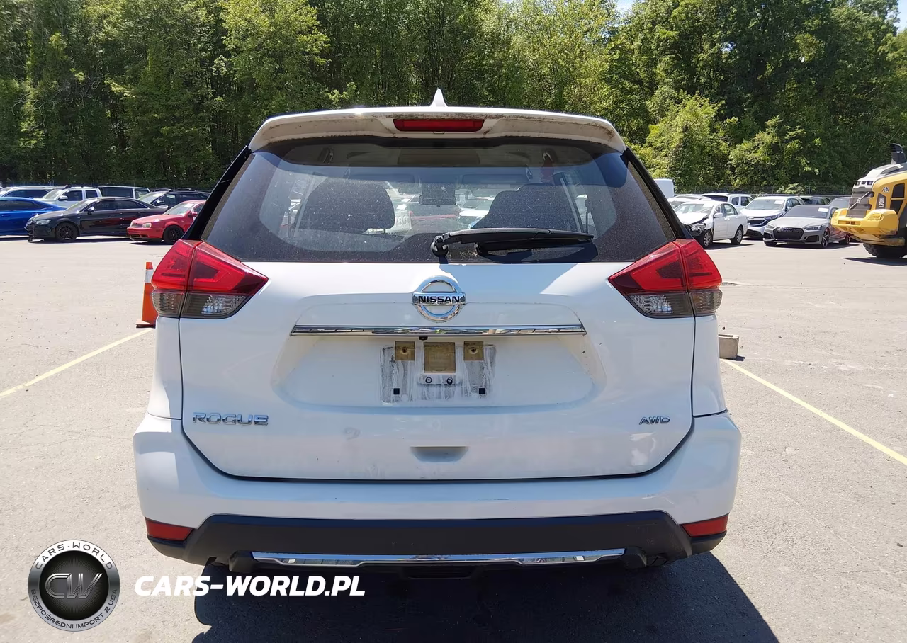 2017 Nissan Rogue S VIN:JN8AT2MV2HW005565 - 16