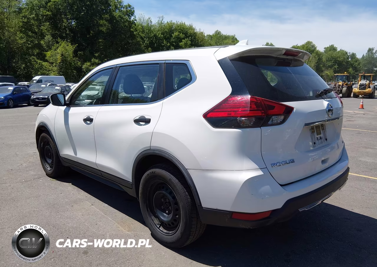 2017 Nissan Rogue S VIN:JN8AT2MV2HW005565 - 3