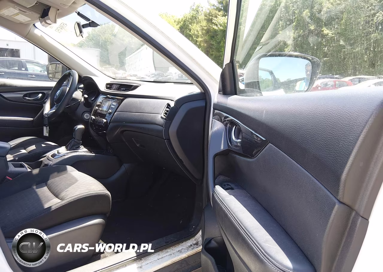 2017 Nissan Rogue S VIN:JN8AT2MV2HW005565 - 5
