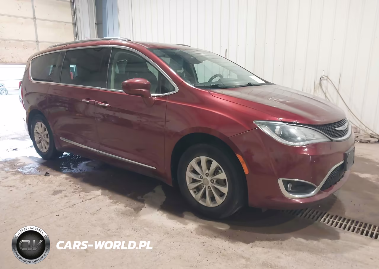 2019 Chrysler Pacifica Touring L