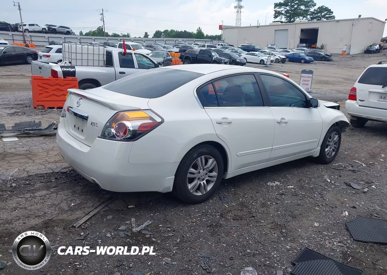 2010 Nissan Altima 2.5 S VIN:1N4AL2AP7AC181820 - 4