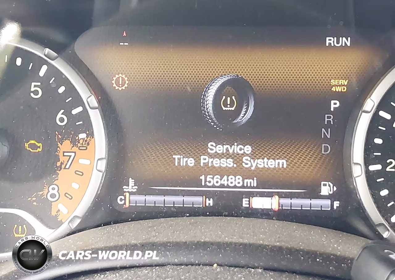 2015 Jeep Renegade Limited VIN:ZACCJBDT0FPB53320 - 16