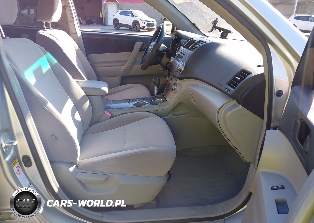 2010 Toyota Highlander Base V6 VIN:JTEBK3EH7A2167010 - 5