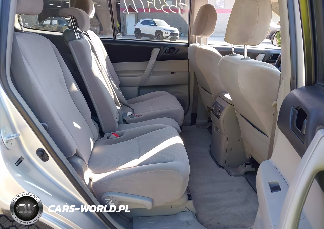 2010 Toyota Highlander Base V6 VIN:JTEBK3EH7A2167010 - 8