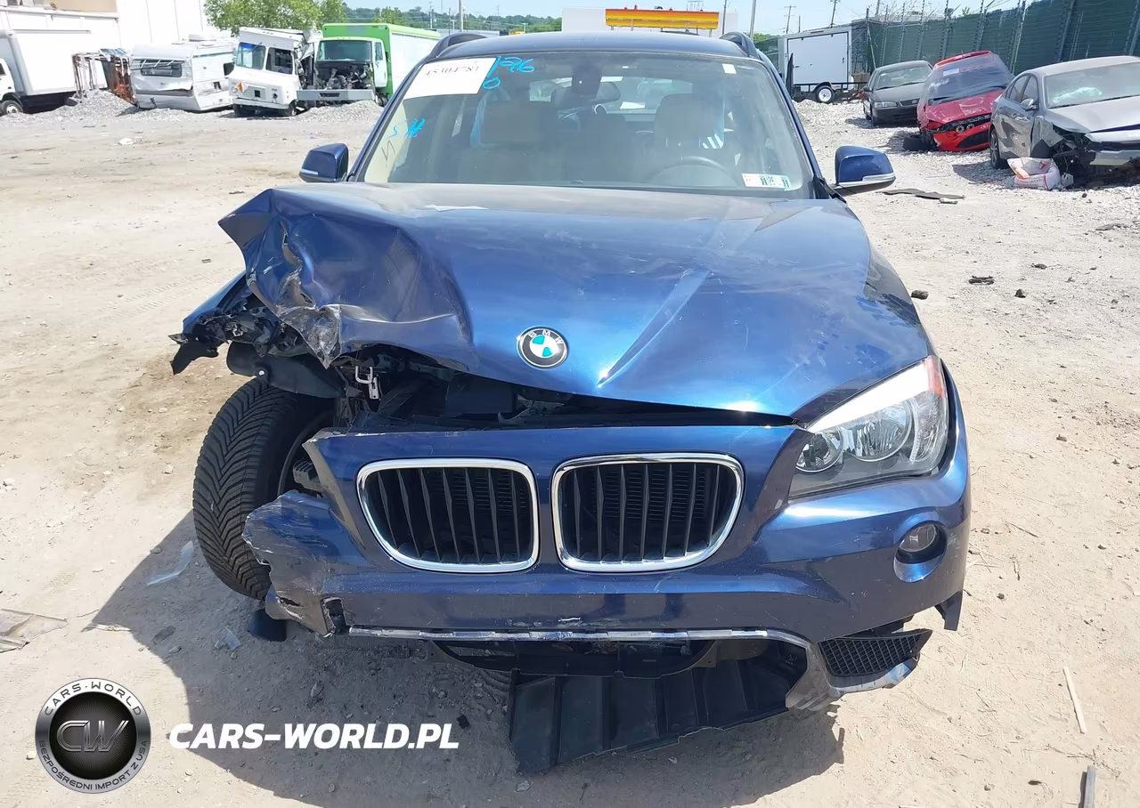 2014 BMW X1 xDrive28I VIN:WBAVL1C56EVY13165 - 11