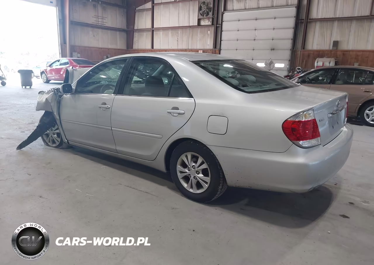 2005 Toyota Camry Le V6 VIN:4T1BF32K95U591142 - 3