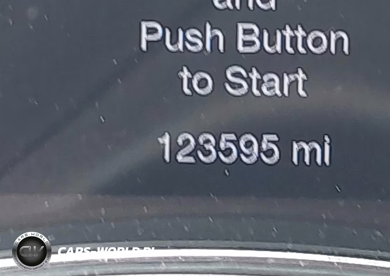 2020 Jeep Grand Cherokee Altitude 4X4 VIN:1C4RJFAG0LC148882 - 15