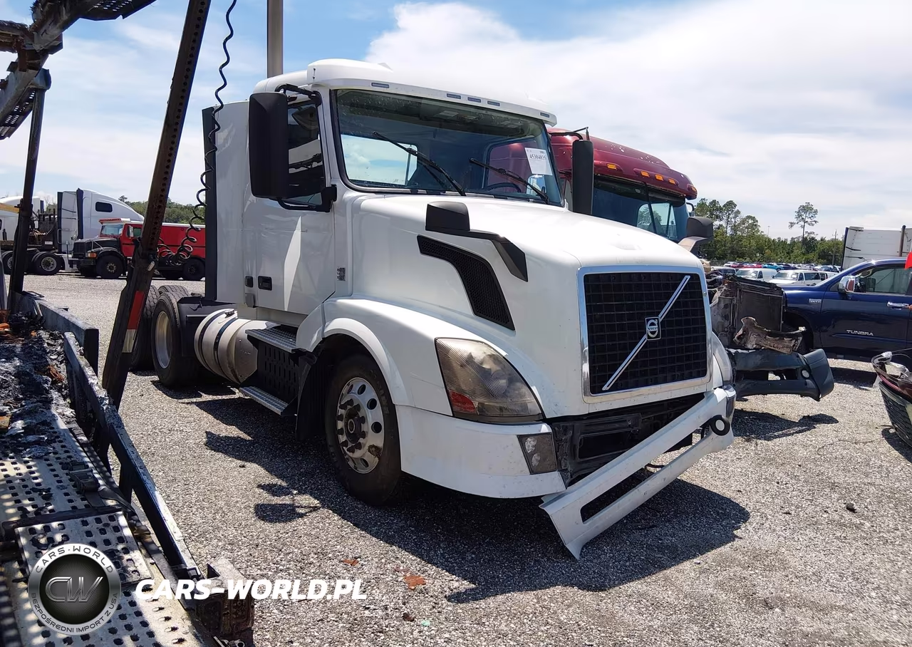 2014 Volvo Vn Vnl VIN:4V4NC9EG1EN169126 - 1