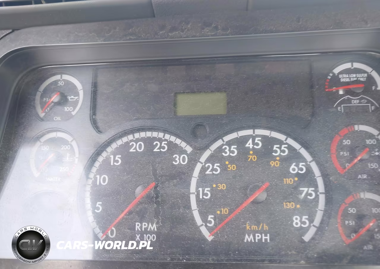 2012 Freightliner Cascadia 113 VIN:1FUBGADV6CSBS4861 - 5