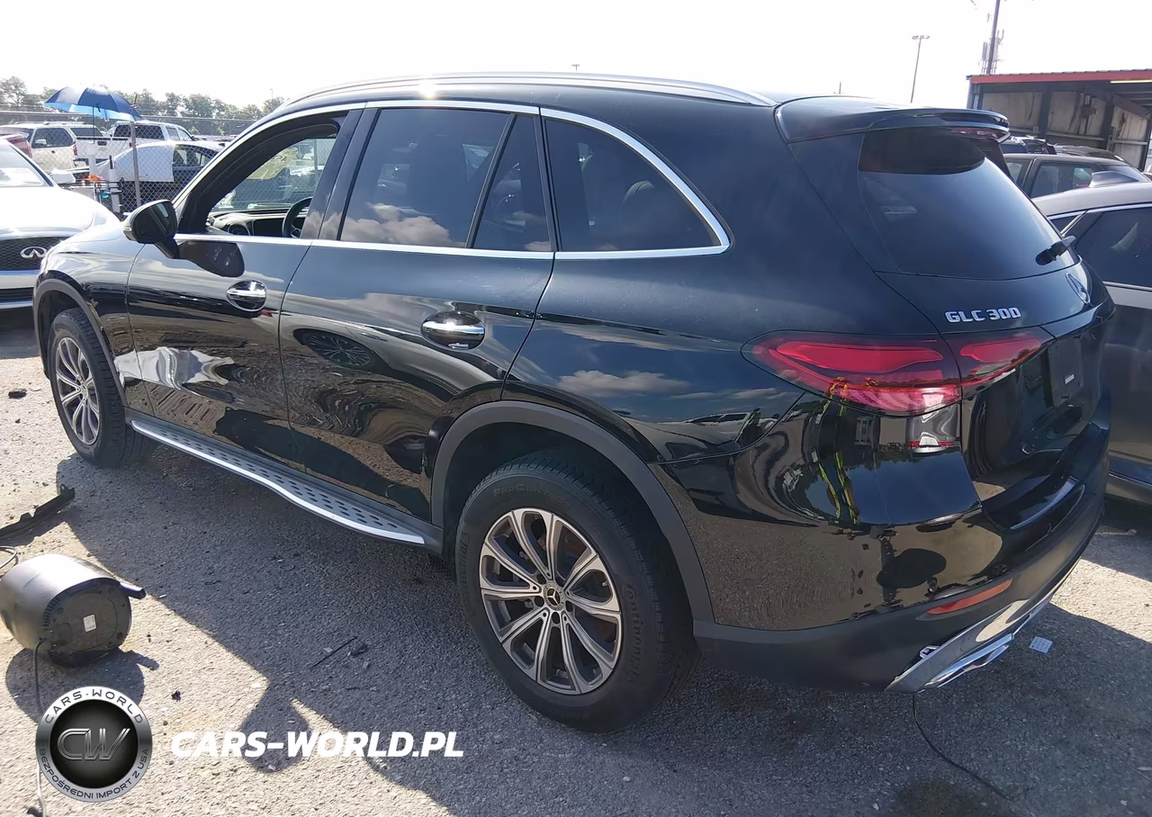 2023 Mercedes-Benz Glc 300 Suv VIN:W1NKM4GBXPF062114 - 3