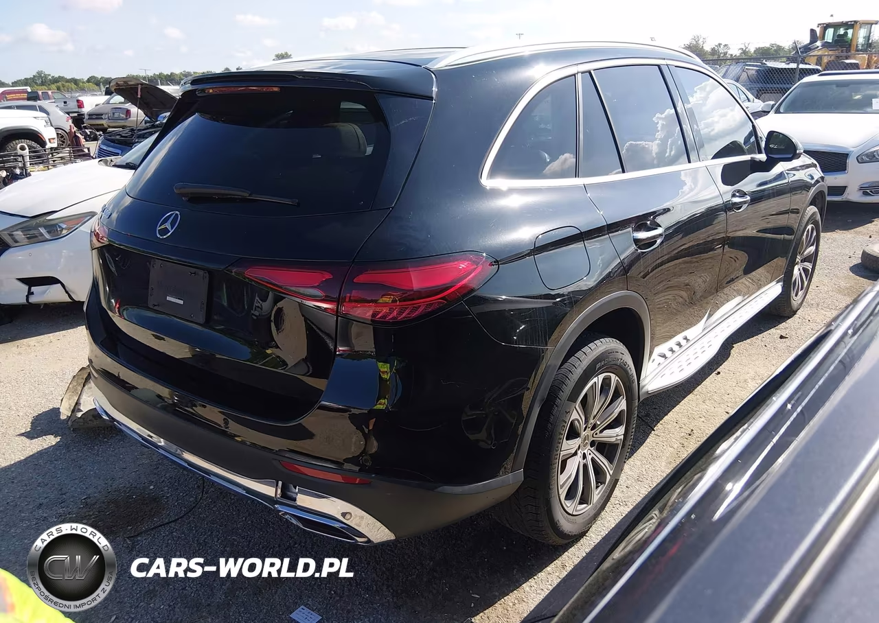 2023 Mercedes-Benz Glc 300 Suv VIN:W1NKM4GBXPF062114 - 4