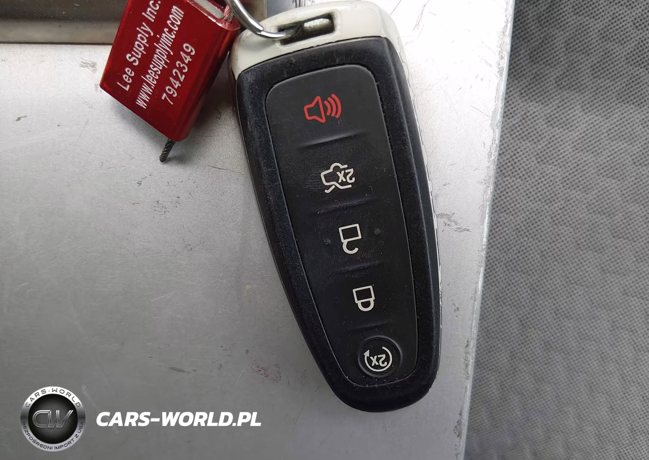 2019 Ford Escape Se VIN:1FMCU0GD6KUC44981 - 11