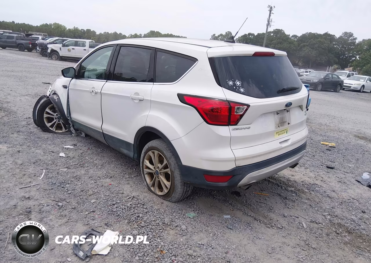 2019 Ford Escape Se VIN:1FMCU0GD6KUC44981 - 3