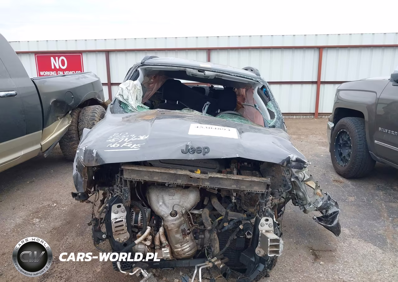 2018 Jeep Renegade Altitude Fwd VIN:ZACCJABB9JPH52760 - 12