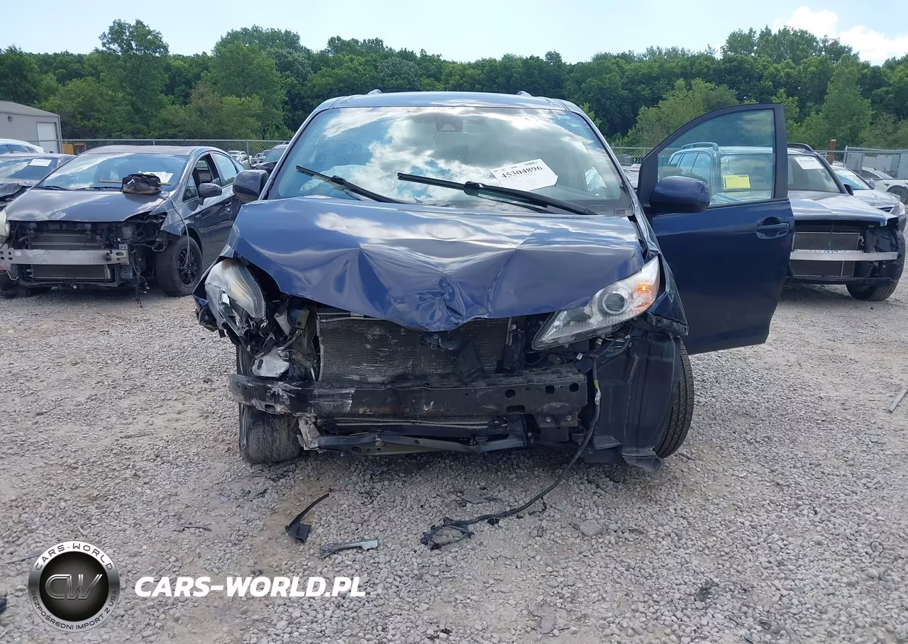 2020 Toyota Sienna Le VIN:5TDJZ3DCXLS245244 - 6