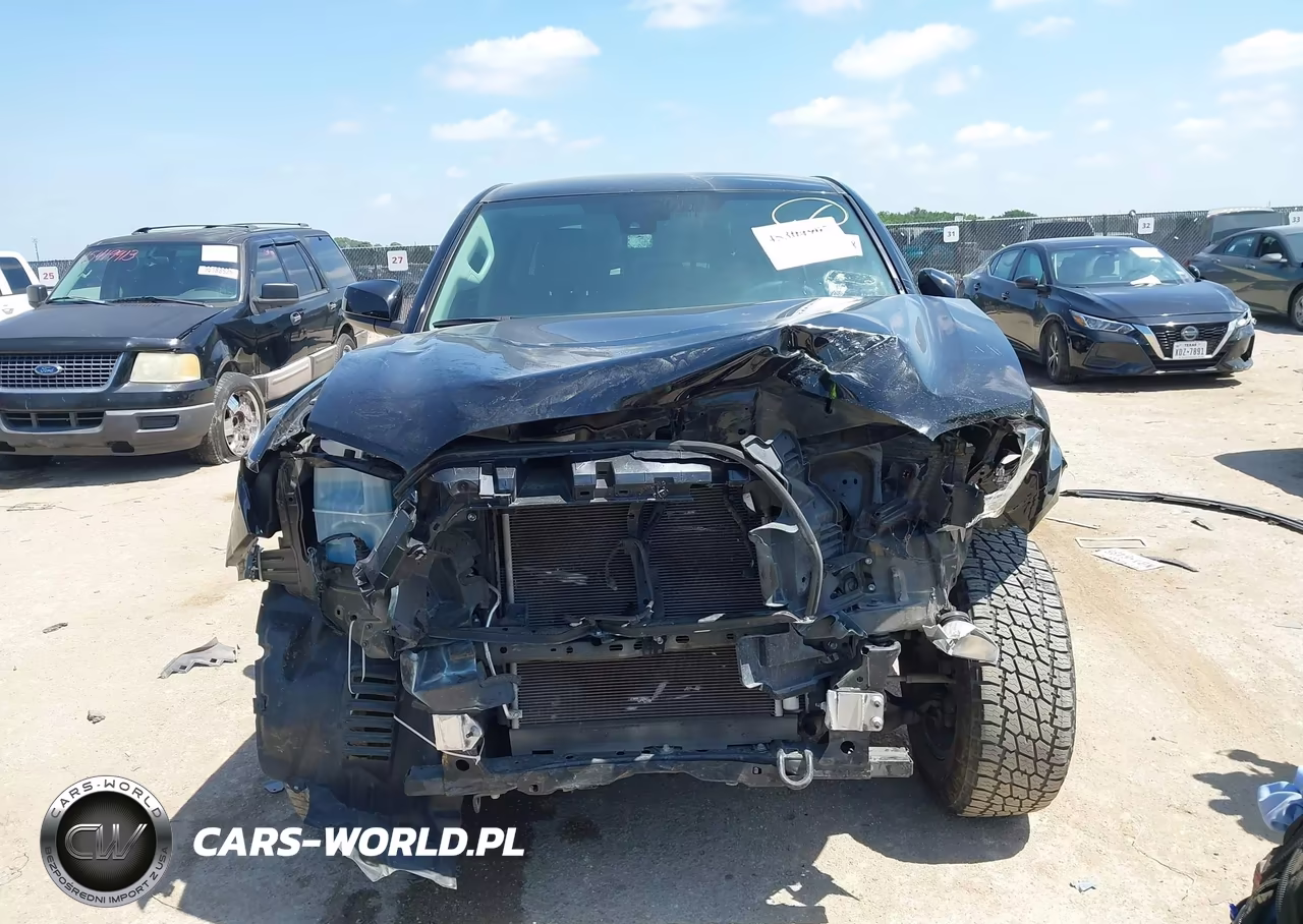 2021 Toyota Tacoma Sr VIN:3TYAX5GN9MT023833 - 12