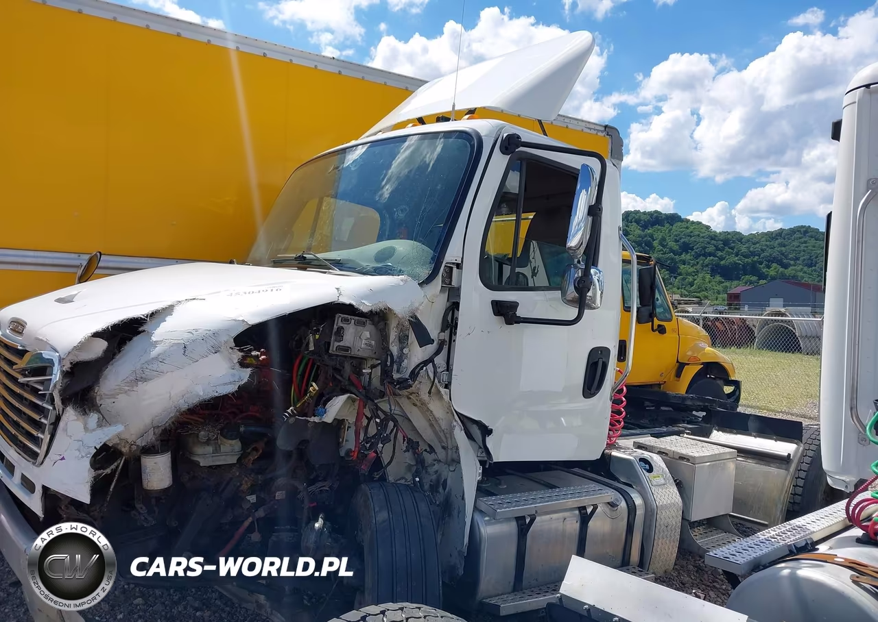 2016 Freightliner M2 106 Medium Duty VIN:1FUBCYCY8GHHT4005 - 14