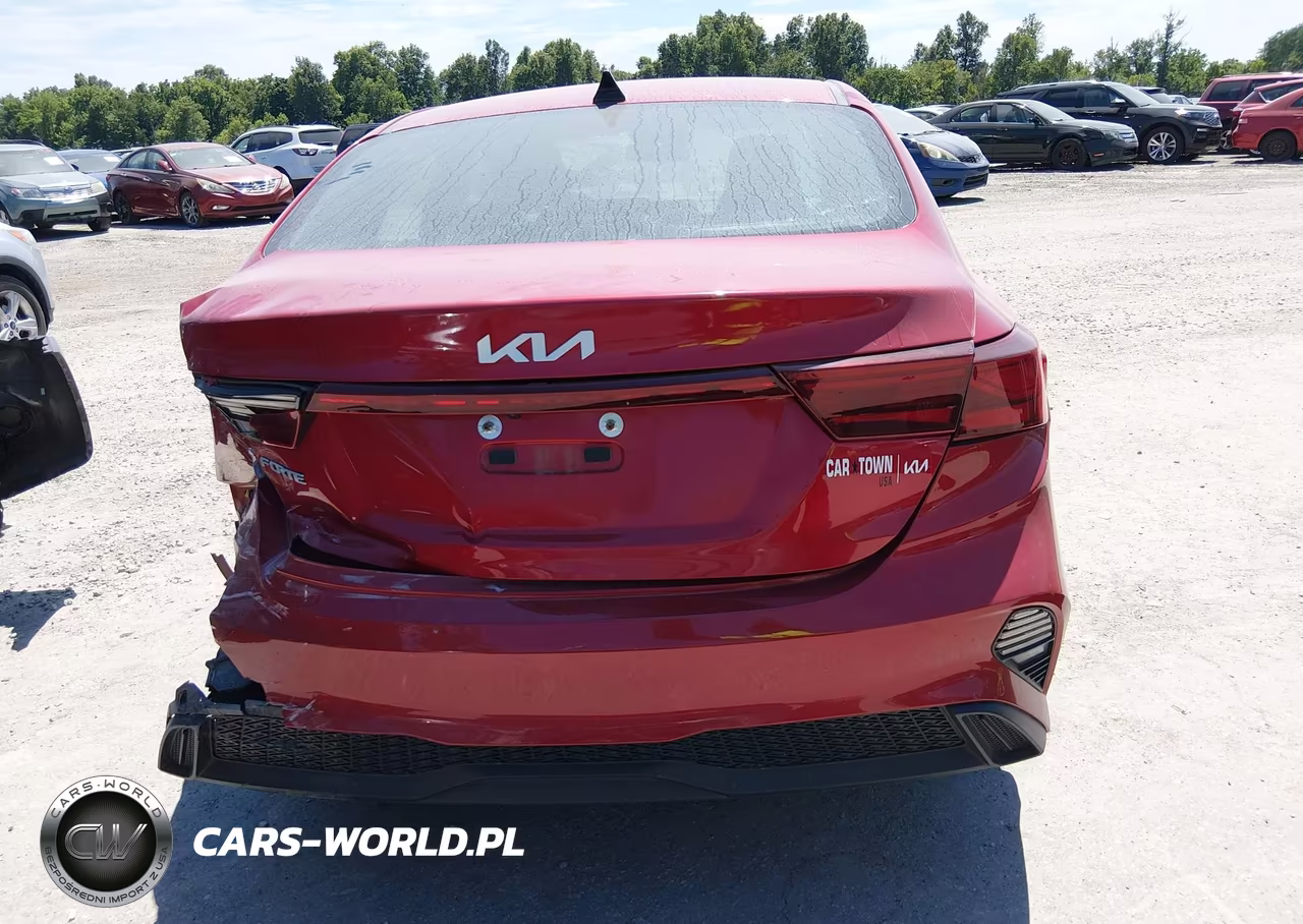 2024 Kia Forte Lxs VIN:3KPF24AD8RE722737 - 16