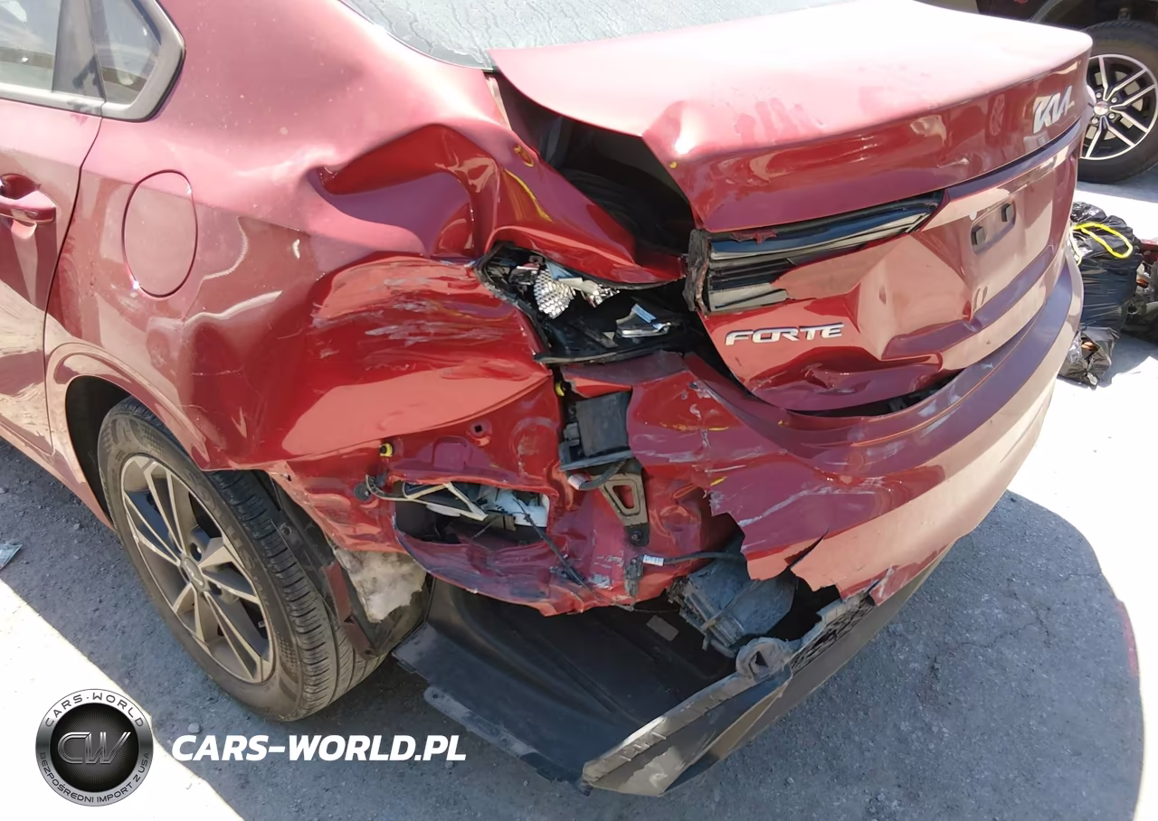 2024 Kia Forte Lxs VIN:3KPF24AD8RE722737 - 6
