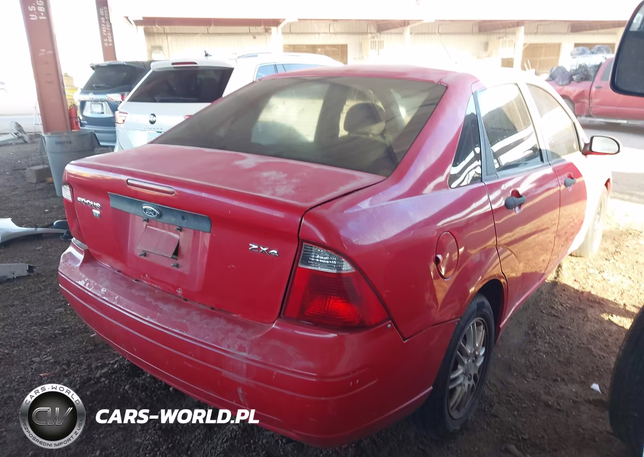 2006 Ford Focus Zx4 VIN:1FAHP34N76W234850 - 4