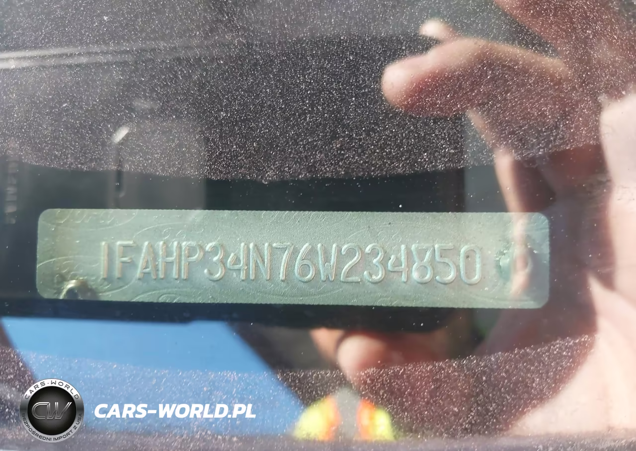 2006 Ford Focus Zx4 VIN:1FAHP34N76W234850 - 9