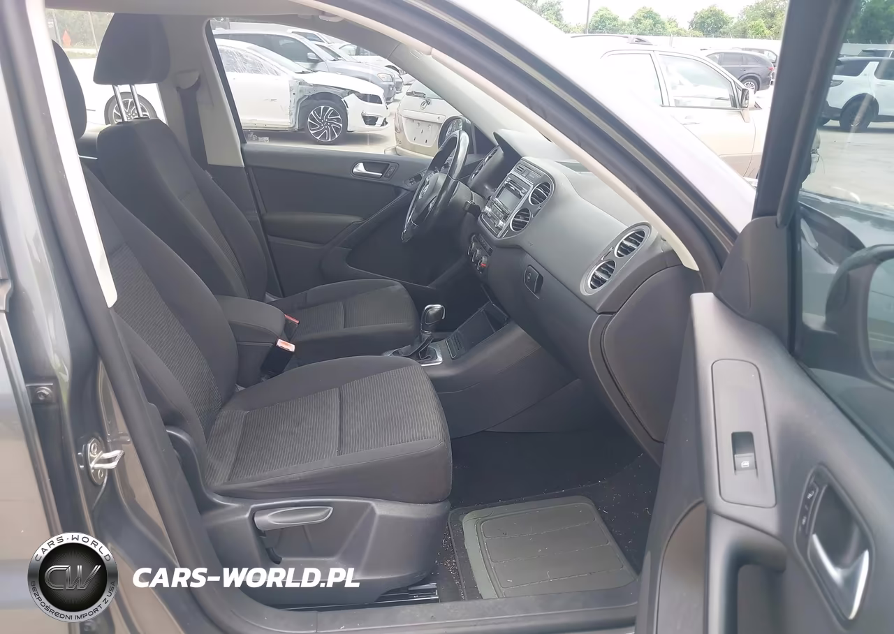 2014 Volkswagen Tiguan S VIN:WVGAV3AX2EW619444 - 5