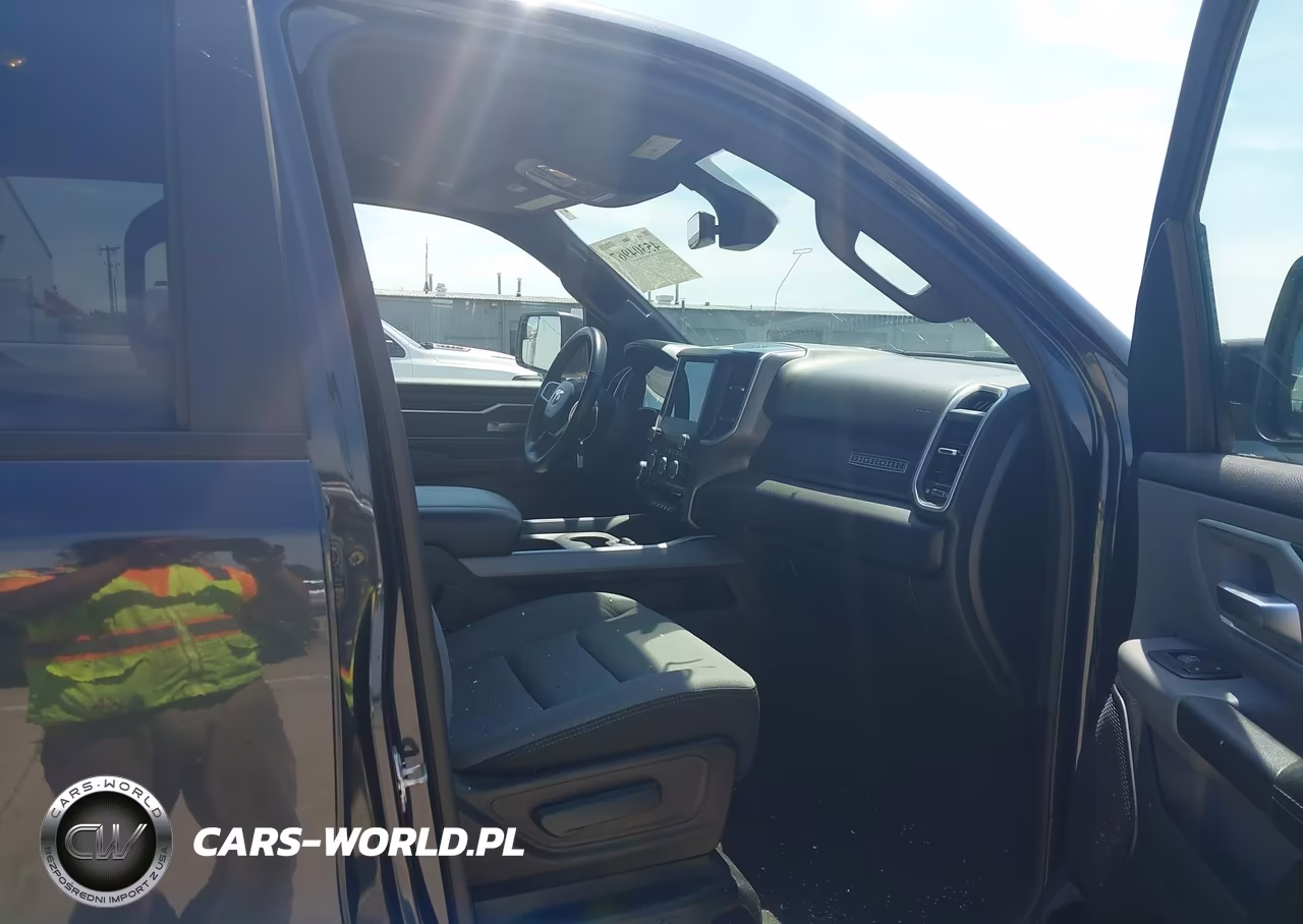 2021 Ram 1500 Big Horn 4X4 6'4 Box VIN:1C6SRFBT4MN559608 - 5