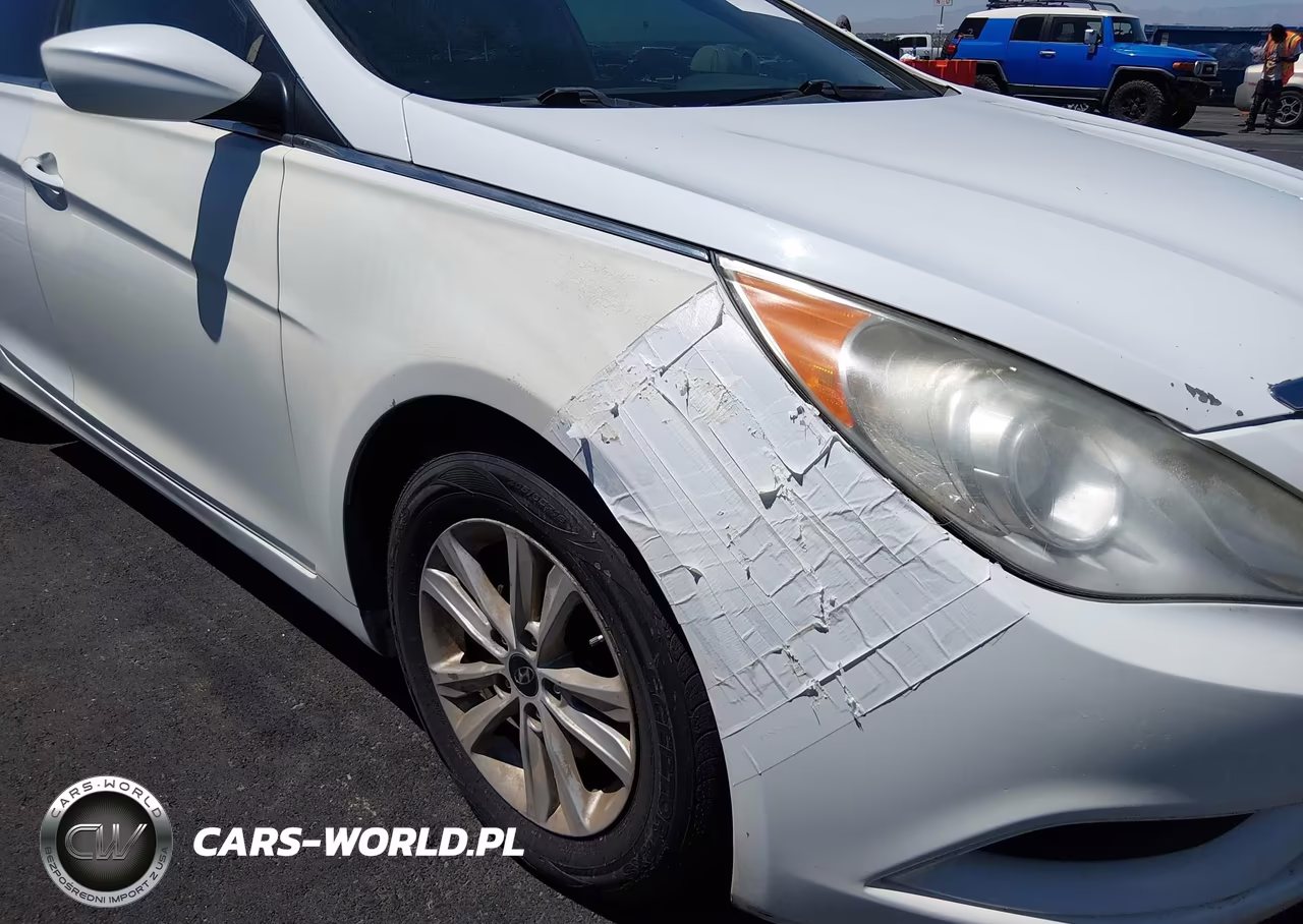 2012 Hyundai Sonata Gls VIN:5NPEB4AC3CH398795 - 13