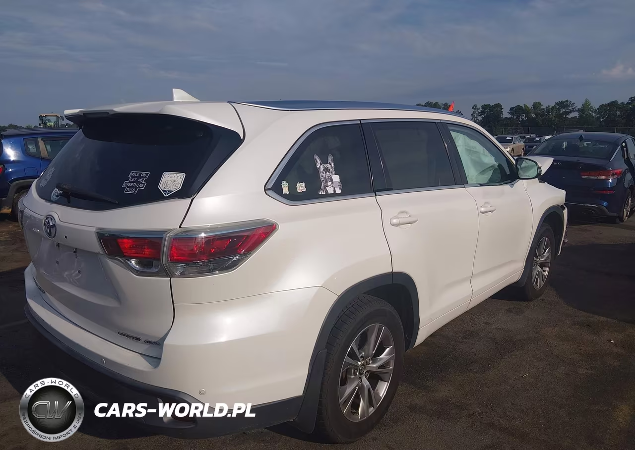 2016 Toyota Highlander Limited Platinum V6 VIN:5TDDKRFH3GS349223 - 4