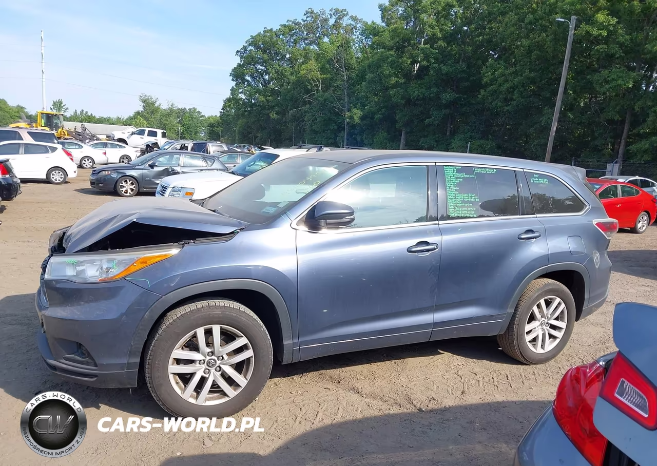 2016 Toyota Highlander Le VIN:5TDZARFH1GS022800 - 14