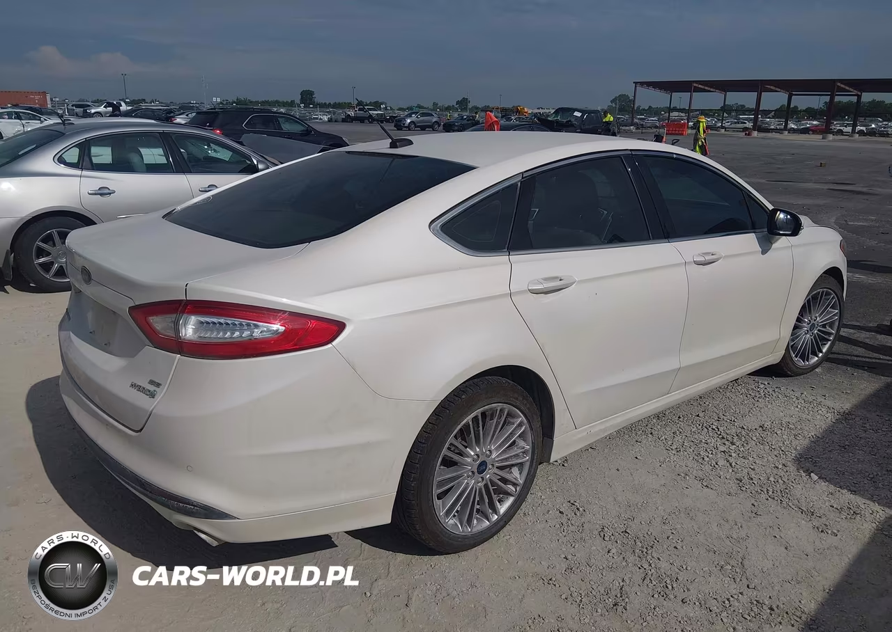2013 Ford Fusion Hybrid Se VIN:3FA6P0LU2DR266328 - 4
