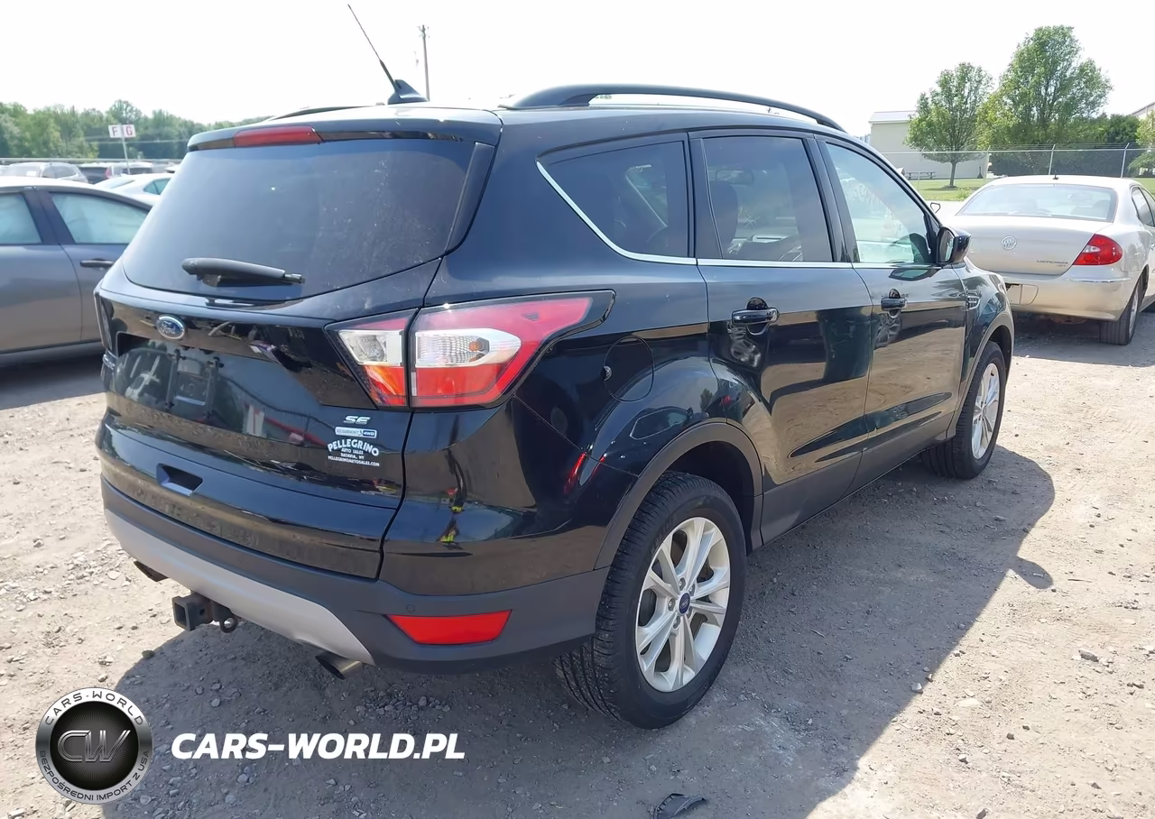 2018 Ford Escape Se VIN:1FMCU9GD3JUB46400 - 4