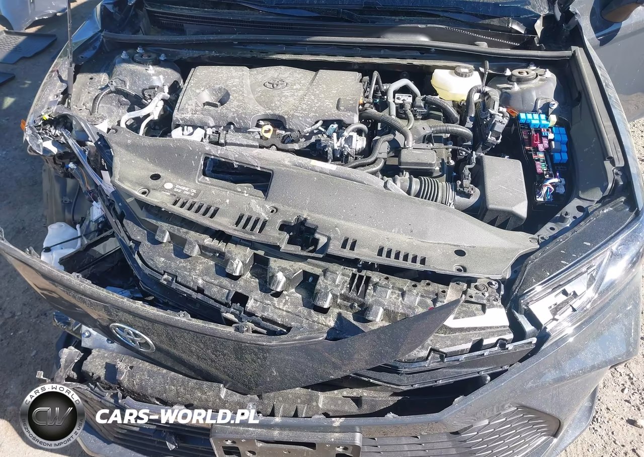 2026 Toyota Camry Le VIN:4T1DBADK4TU040247 - 10