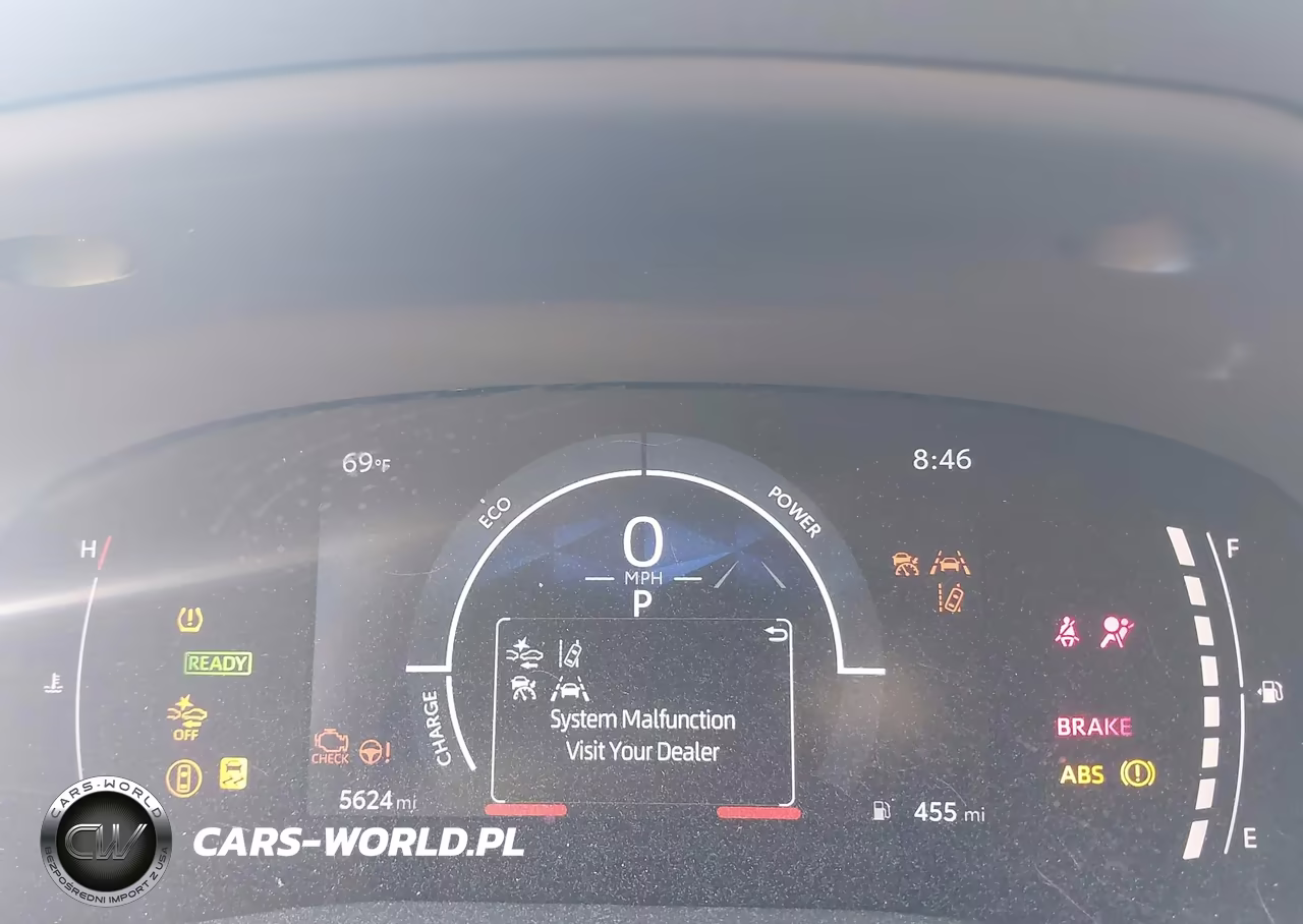2026 Toyota Camry Le VIN:4T1DBADK4TU040247 - 7