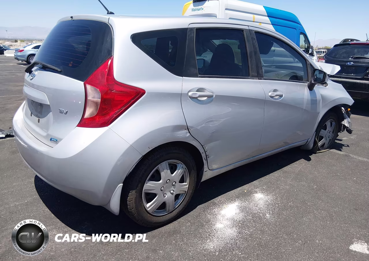 2015 Nissan Versa Note Sv VIN:3N1CE2CP0FL445596 - 4