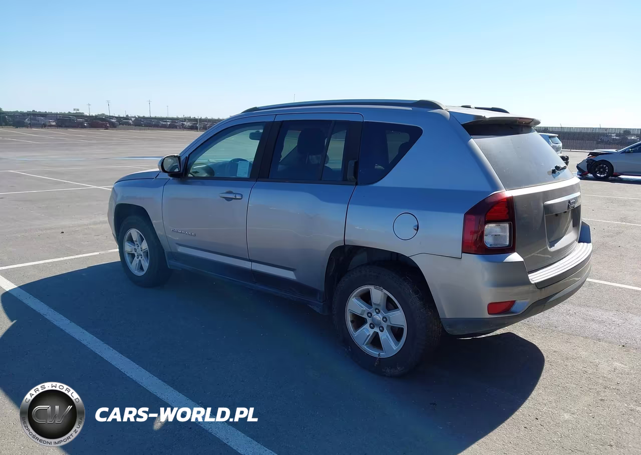 2017 Jeep Compass Latitude Fwd VIN:1C4NJCEA2HD115189 - 3