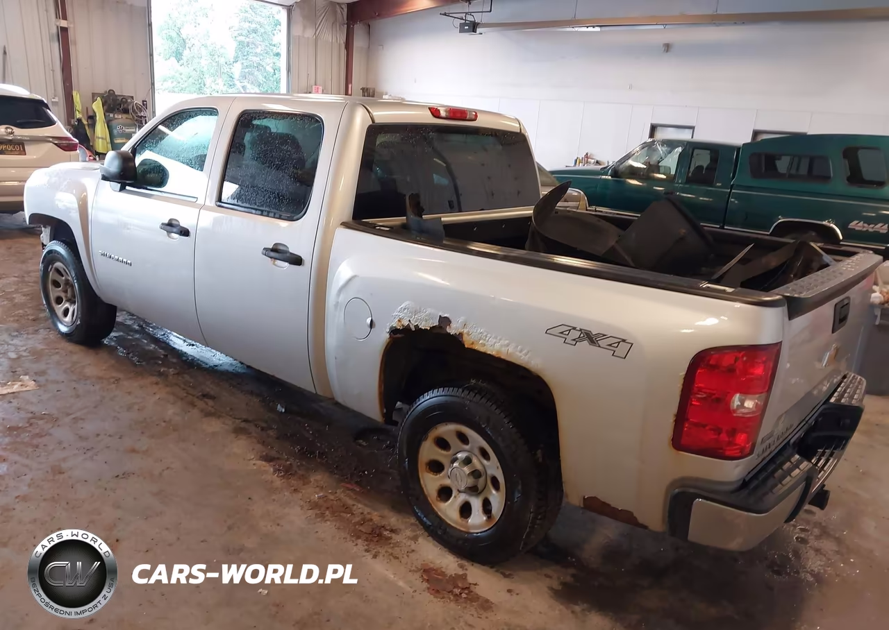 2012 Chevrolet Silverado 1500 Work Truck VIN:3GCPKPE7XCG175539 - 3