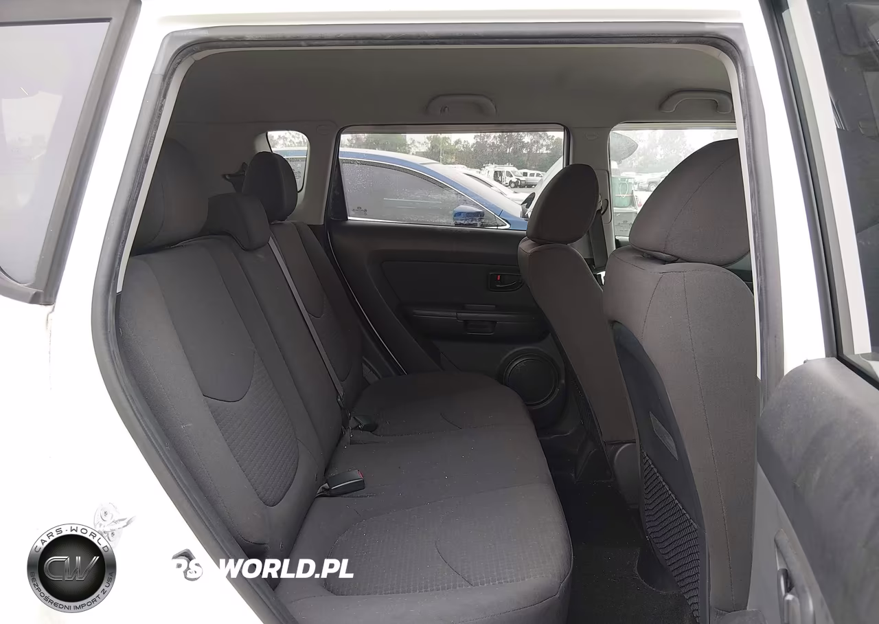 2013 Kia Soul VIN:KNDJT2A53D7754928 - 8