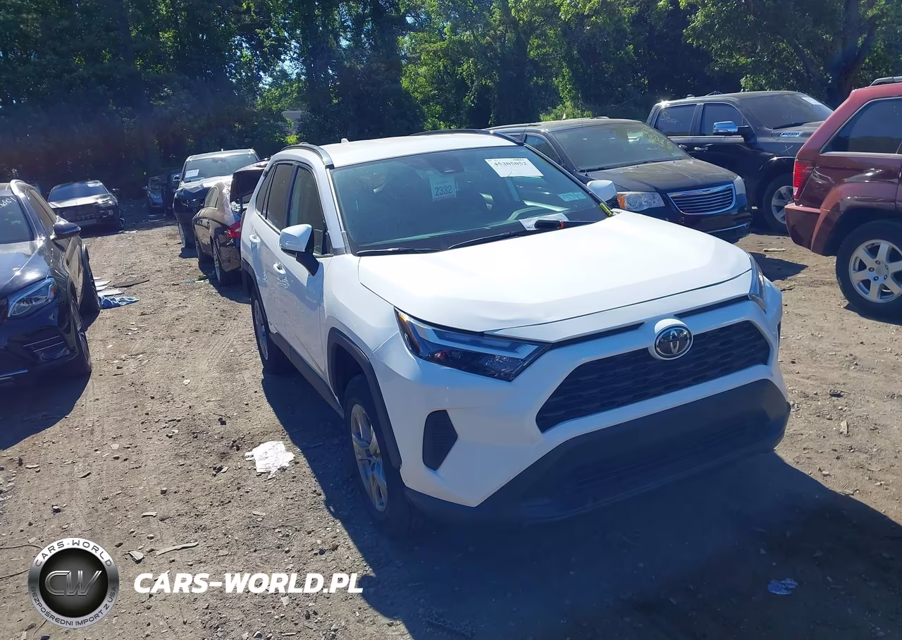 2025 Toyota Rav4 Hybrid Xle – zdjęcie 1 z 16