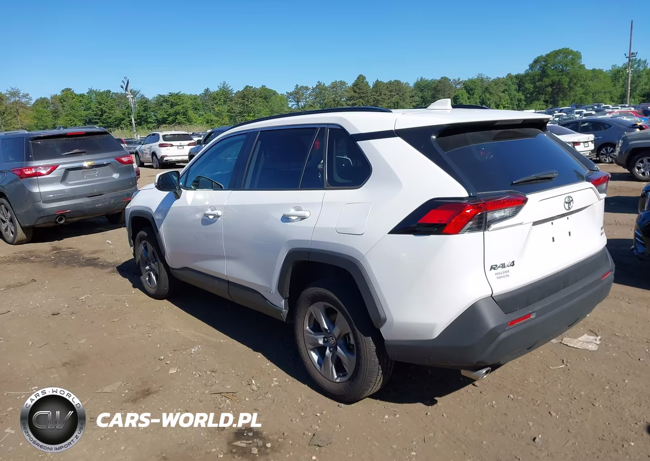 2025 Toyota Rav4 Hybrid Xle VIN:4T3RWRFVXSU195276 - 14
