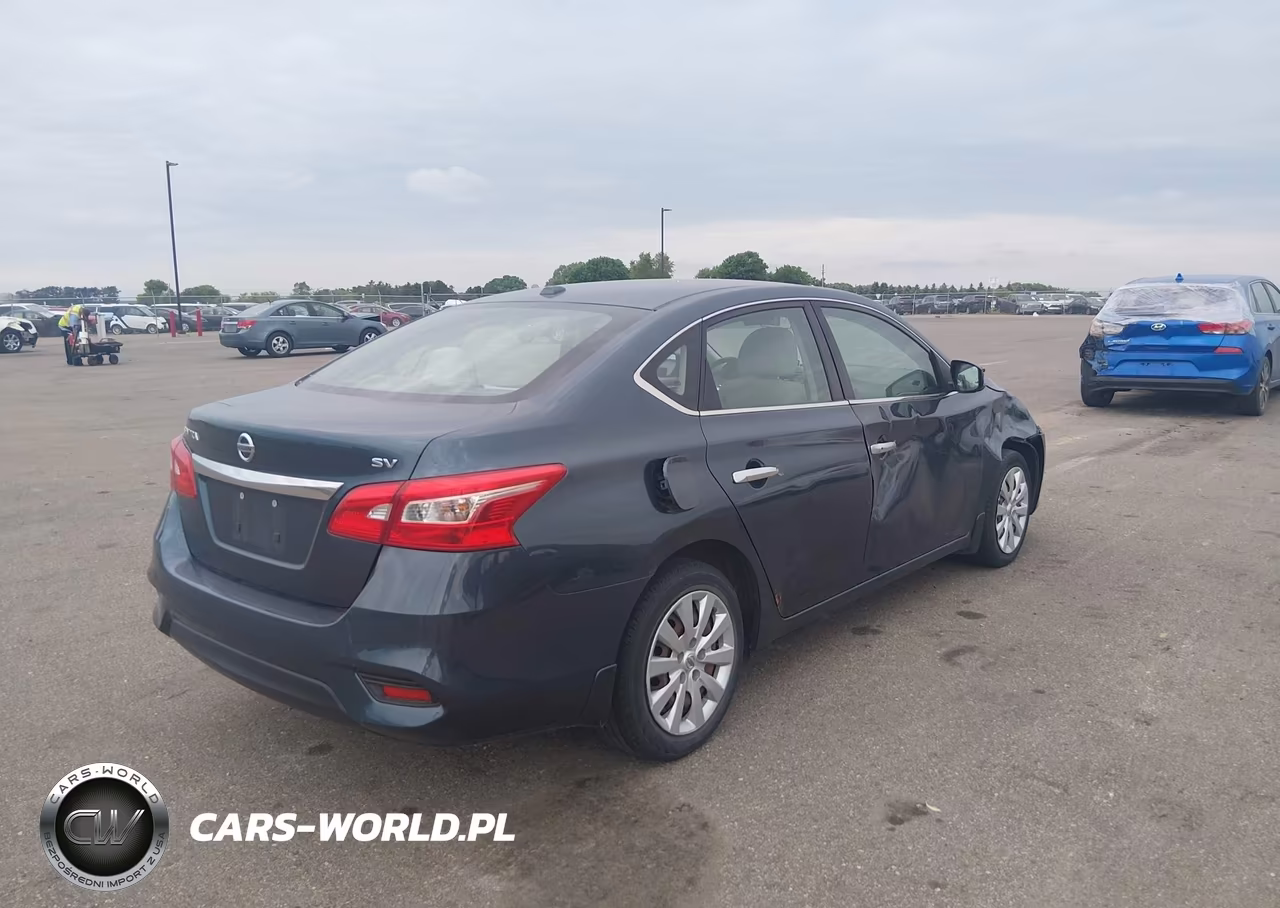 2017 Nissan Sentra Sv VIN:3N1AB7AP7HY367887 - 4