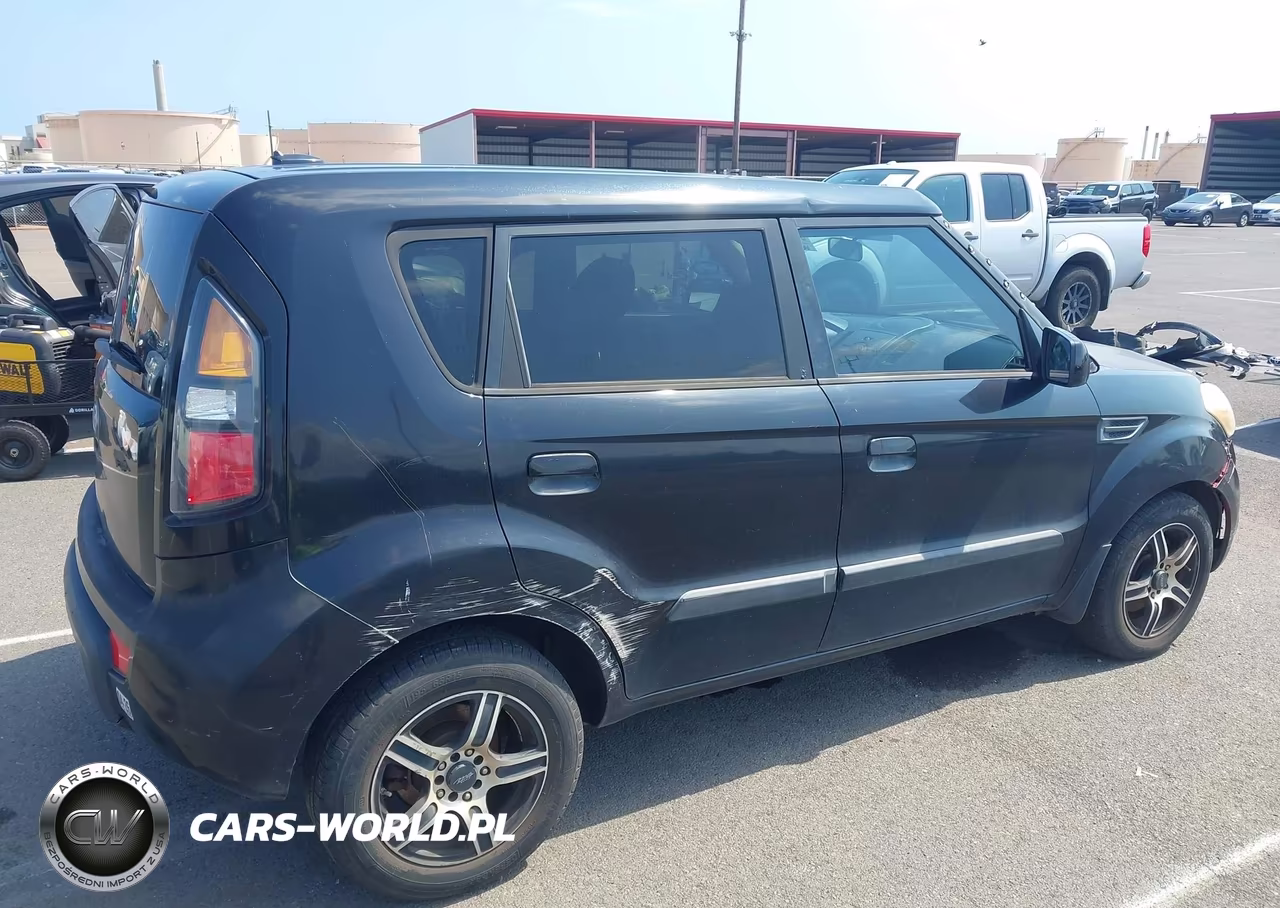 2010 Kia Soul + VIN:KNDJT2A26A7175837 - 6