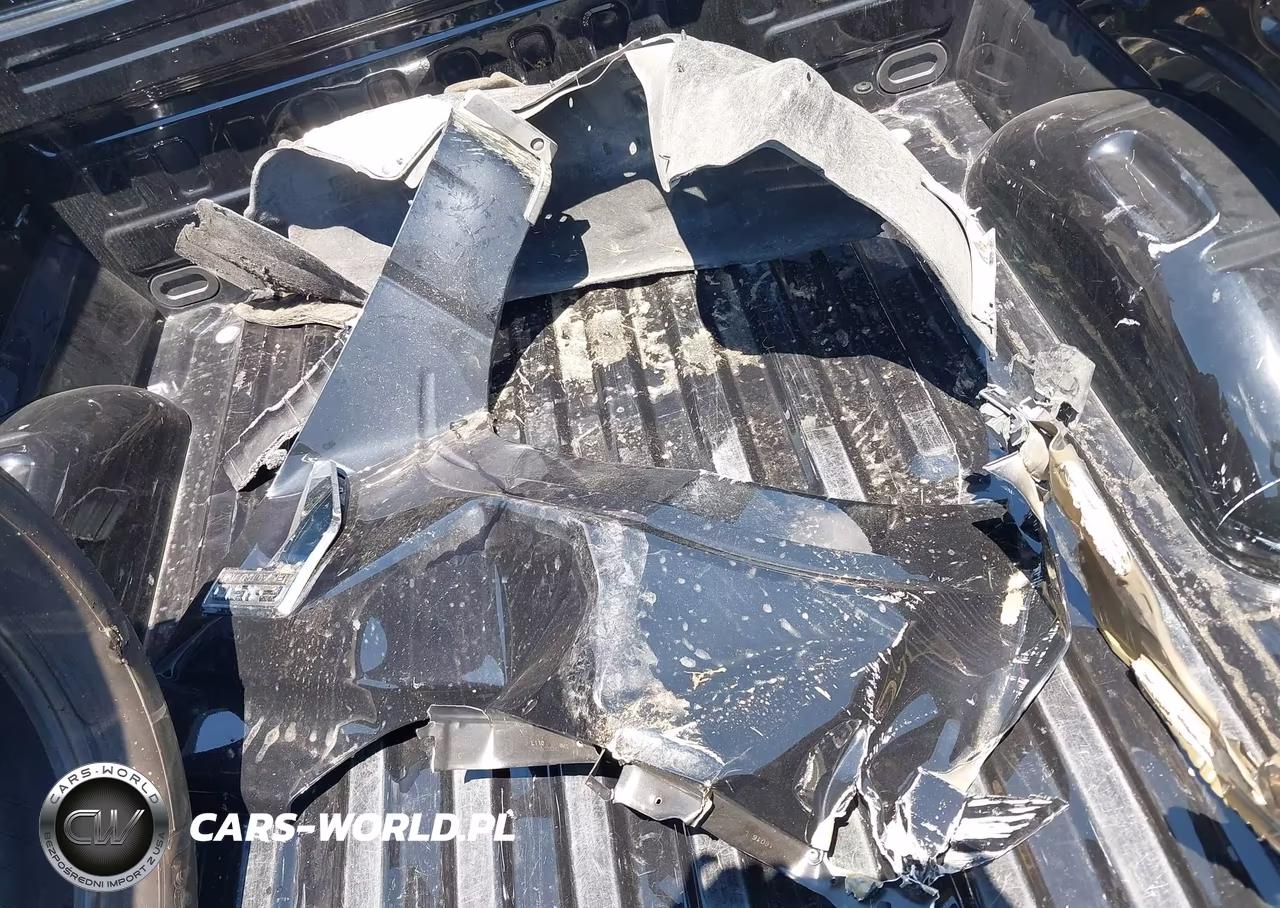 2023 Ford F-150 Platinum VIN:1FTFW1E81PFD17046 - 18